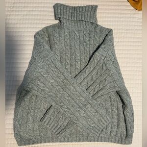Abercrombie cable knit sweater